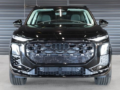New 2026 Audi Q3 quattro 2.0T AWD/4WD image 14