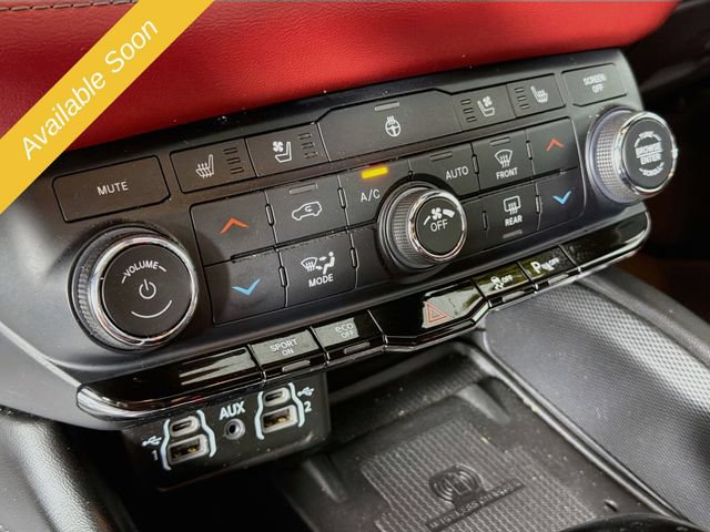 Used 2022 Dodge Durango R/T w/ Blacktop Package AWD/4WD image 15