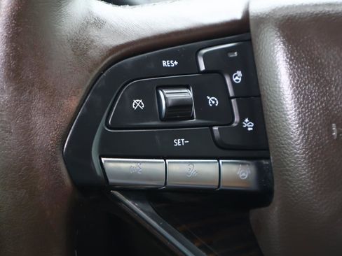 Used 2022 Cadillac Escalade ESV Sport w/ Touring Package image 31