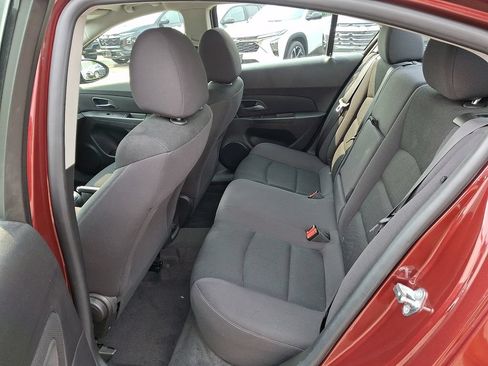 Used 2015 Chevrolet Cruze LT FWD image 16