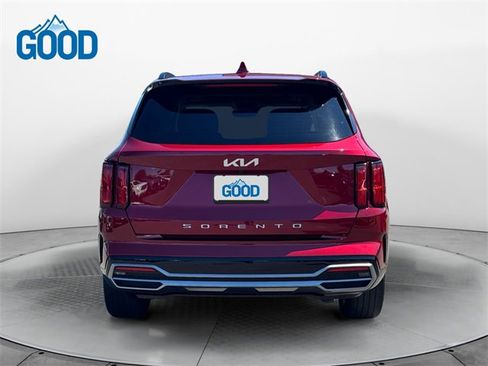 Used 2022 Kia Sorento SX image 4