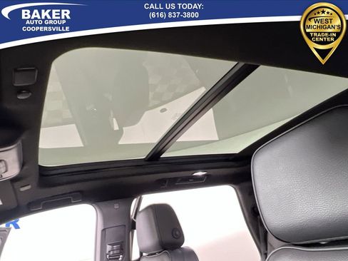 Used 2023 GMC Yukon Denali image 19