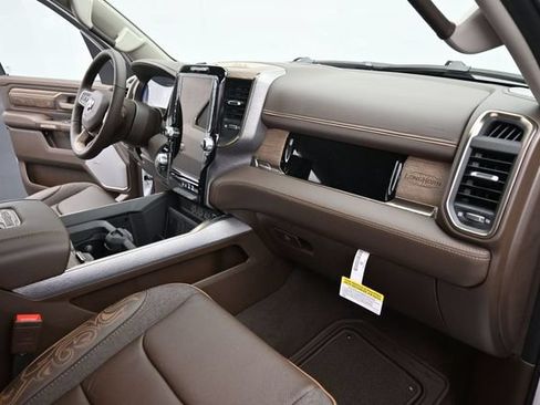 New 2026 RAM 1500 Limited AWD/4WD image 17