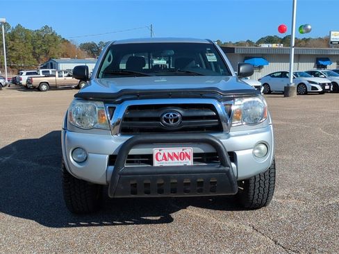 Used 2008 Toyota Tacoma PreRunner image 2