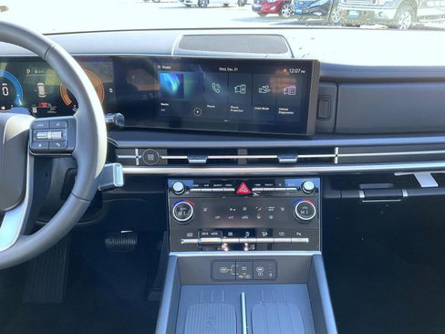 Certified 2026 Hyundai Santa Fe SEL image 13