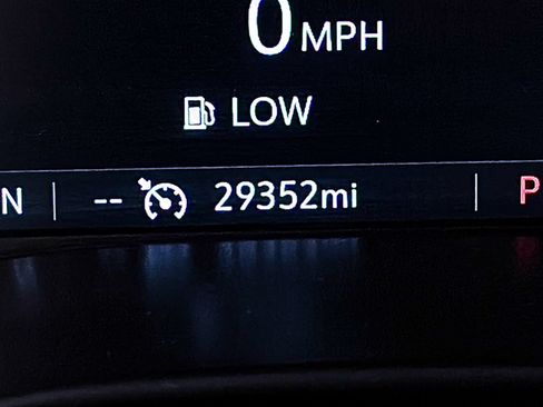 Used 2022 Chevrolet Colorado ZR2 AWD/4WD image 34