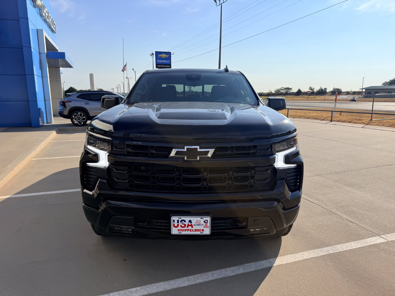 New 2026 Chevrolet Silverado 1500 RST w/ Dark Appearance Package AWD/4WD image 3