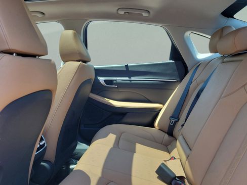 New 2025 Hyundai Sonata Limited image 7