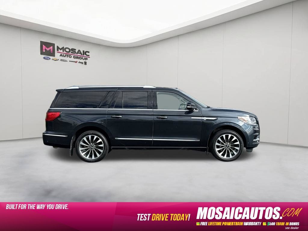 Used 2021 Lincoln Navigator L Reserve w/ Luxury Package AWD/4WD image 8