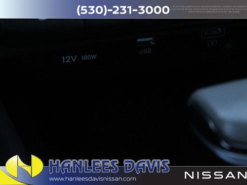 Used 2022 Hyundai Elantra SEL w/ Convenience + Premium Package image 21