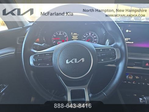 Used 2022 Kia K5 EX image 16