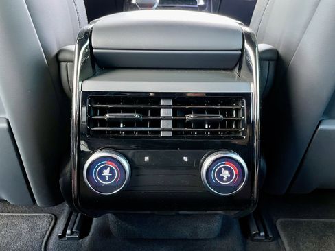 Certified 2025 Land Rover Range Rover Sport Dynamic SE image 26