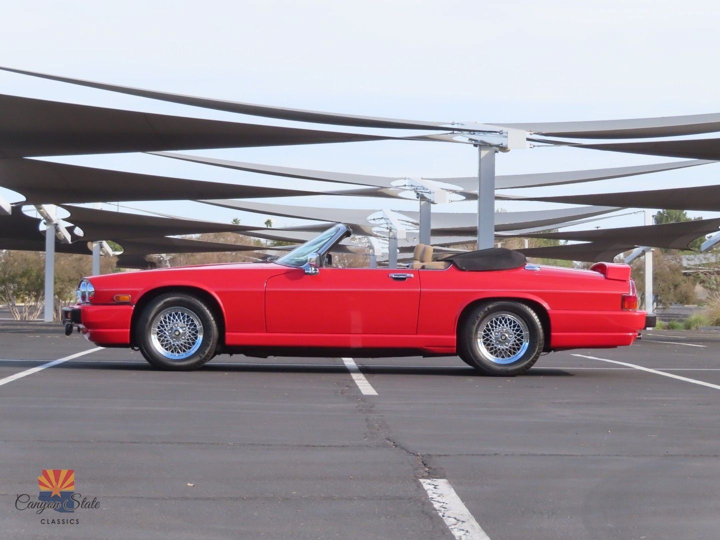 Used 1990 Jaguar XJS V12 Convertible RWD image 4