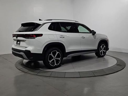 New 2026 Volkswagen Tiguan SE image 5