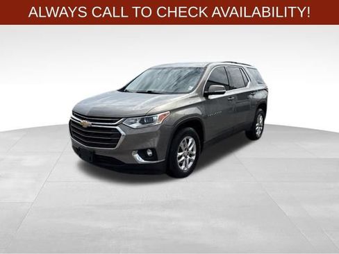 Used 2019 Chevrolet Traverse LT AWD/4WD image 3