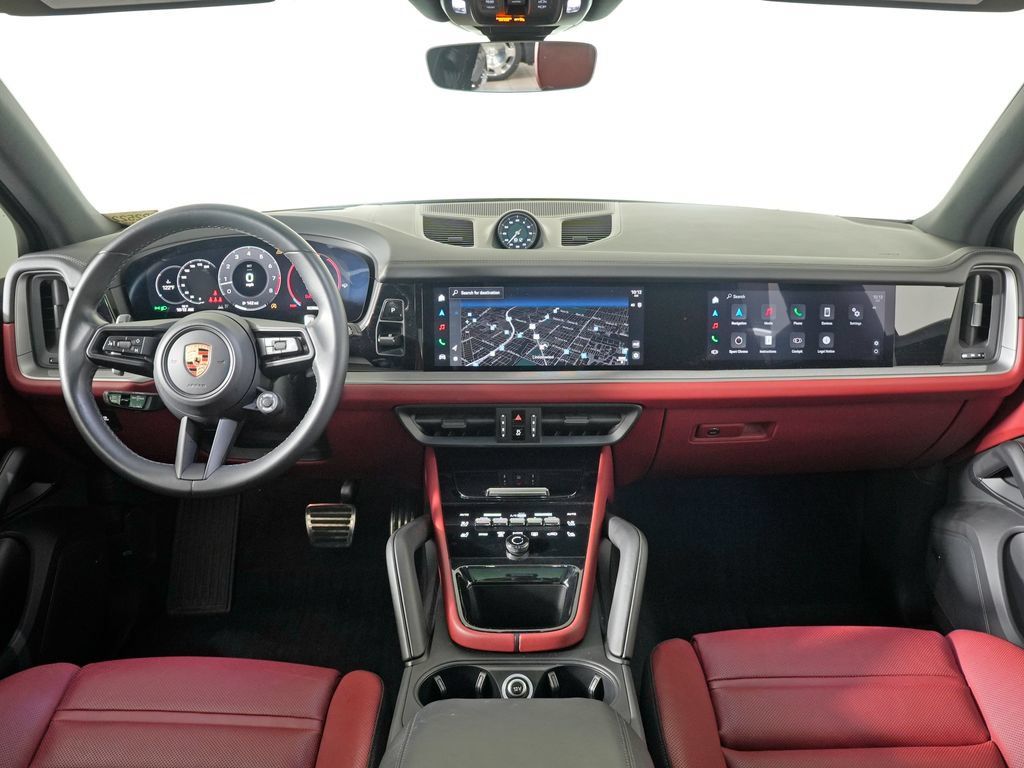 Certified 2024 Porsche Cayenne S AWD/4WD image 23
