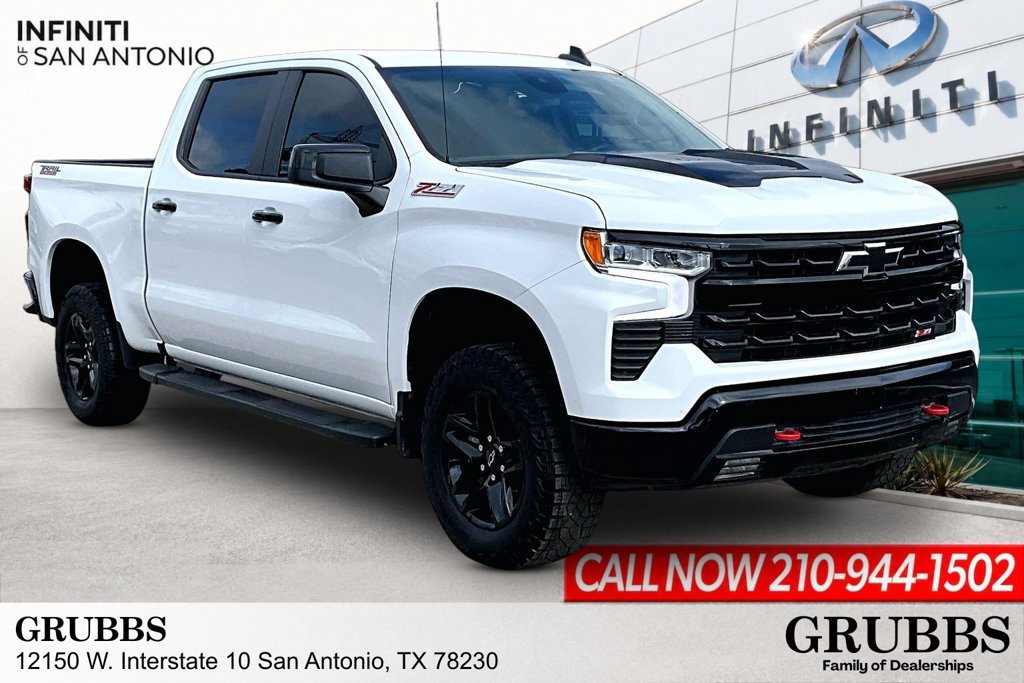 Used 2024 Chevrolet Silverado 1500 LT Trail Boss w/ Protection Package AWD/4WD image 1