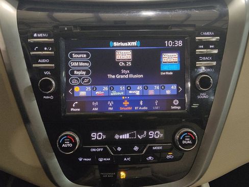 Used 2019 Nissan Murano SV w/ Premium Package image 25