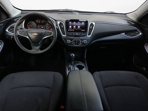 Used 2020 Chevrolet Malibu LT FWD image 19