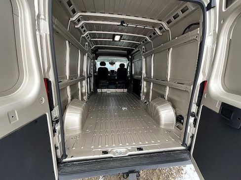 New 2026 RAM ProMaster 2500 w/ Premium Convenience Group image 7