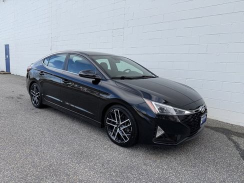Used 2019 Hyundai Elantra Sport w/ Cargo Package image 4