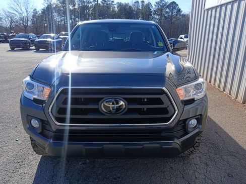 Used 2021 Toyota Tacoma SR5 image 12