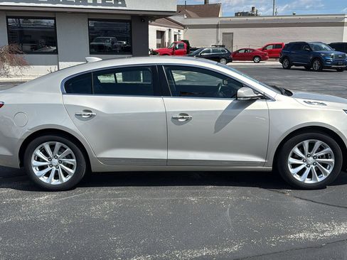Used 2015 Buick LaCrosse Leather FWD image 9