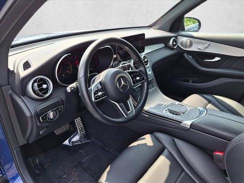 Used 2021 Mercedes-Benz GLC 300 4MATIC image 10