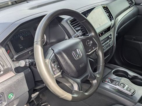 Used 2021 Honda Passport Sport image 16