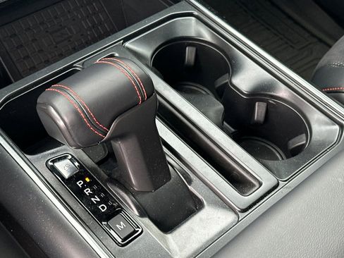 Used 2025 Ford F150 Raptor image 21