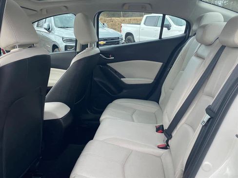 Used 2017 MAZDA MAZDA3 Grand Touring w/ Premium Equipment Package image 19