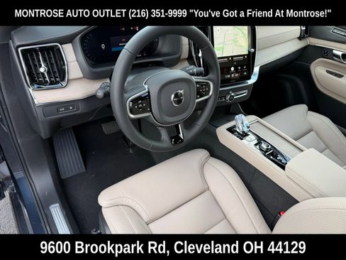 New 2026 Volvo XC90 T8 Ultra w/ Protection Package Premier AWD/4WD image 11