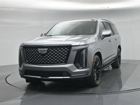 Used 2025 Cadillac Escalade Premium Luxury w/ Touring Package AWD/4WD image 63