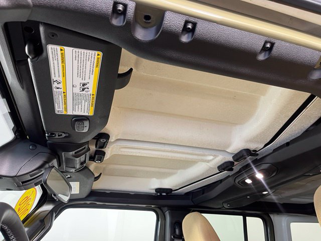 Used 2026 Jeep Wrangler Unlimited Sport AWD/4WD image 18