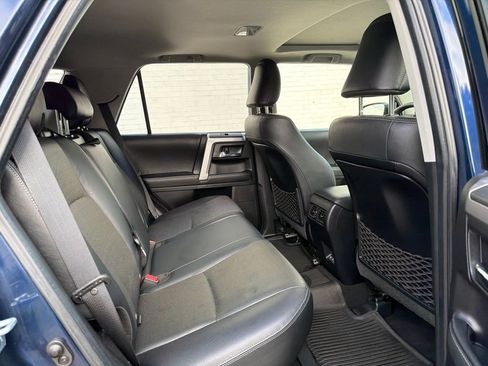 Used 2020 Toyota 4Runner Limited AWD/4WD image 10