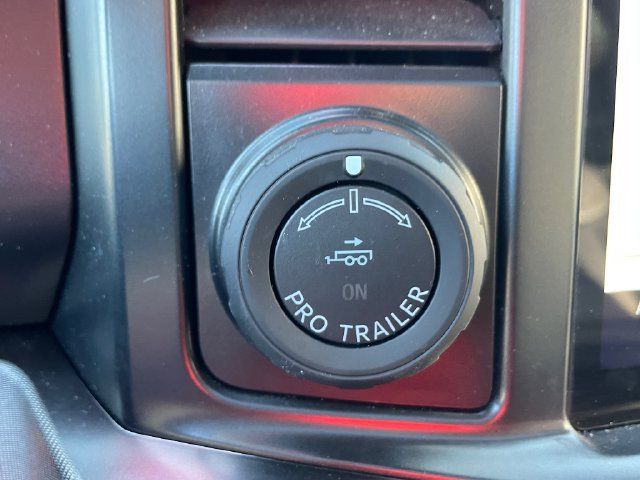 Used 2024 Ford F250 Platinum w/ FX4 Off-Road Package AWD/4WD image 25