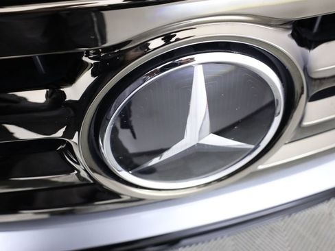 Used 2025 Mercedes-Benz GLS 450 4MATIC image 81