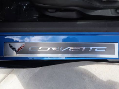 Used 2014 Chevrolet Corvette Stingray Coupe image 25