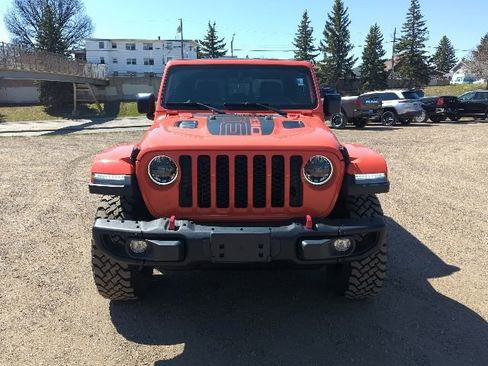 Used 2023 Jeep Gladiator Rubicon AWD/4WD image 4