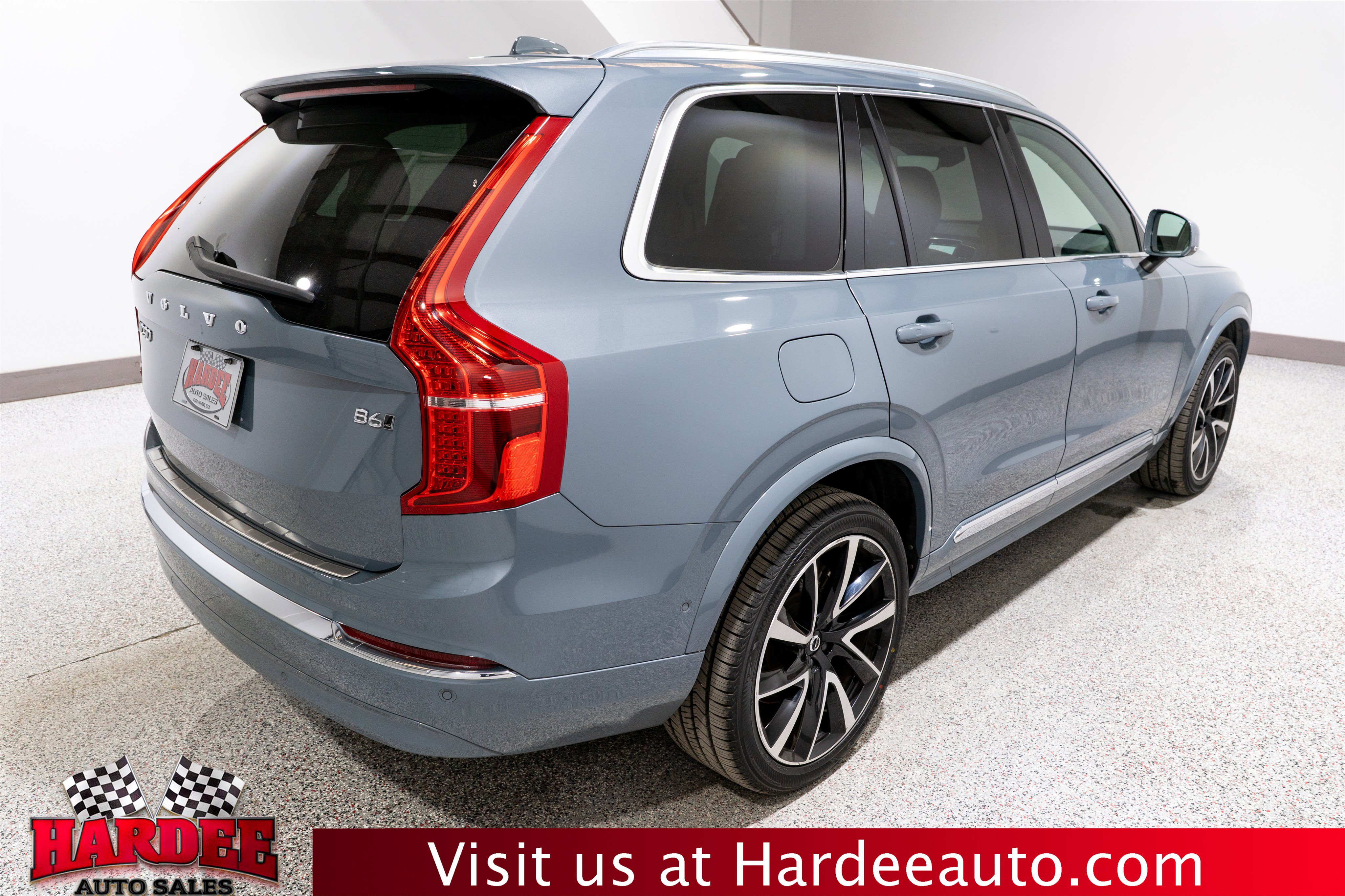 Used 2023 Volvo XC90 B6 Plus w/ Protection Package Premier AWD/4WD image 5