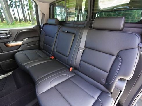 Used 2018 Chevrolet Silverado 1500 LTZ w/ LTZ Plus Package image 30