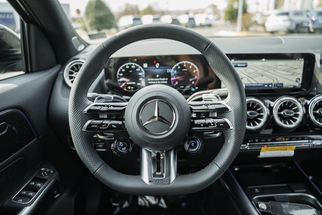 New 2026 Mercedes-Benz GLA 35 AMG 4MATIC image 31