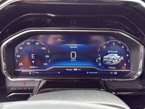 Used 2024 Chevrolet Silverado 1500 RST w/ Protection Package image 14