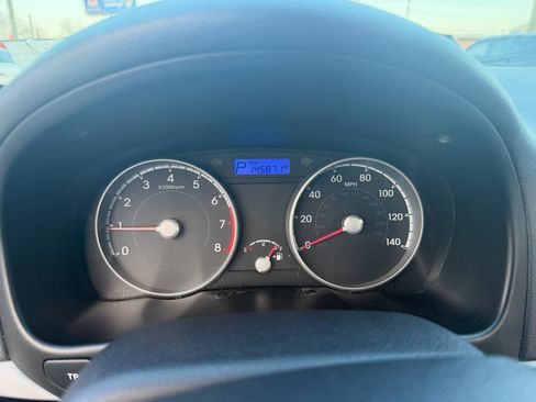 Used 2010 Hyundai Accent GS image 13