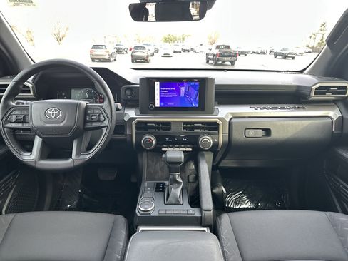 Certified 2025 Toyota Tacoma SR5 image 28