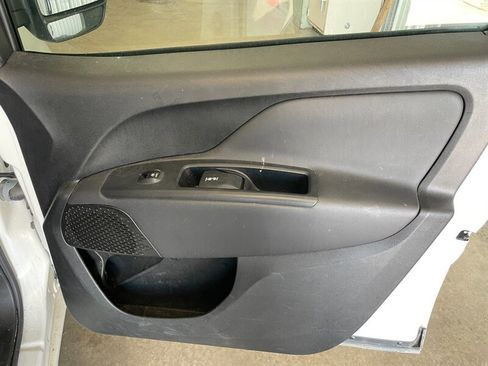 Used 2021 RAM ProMaster City Tradesman FWD image 21
