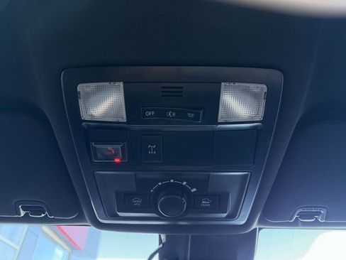 Used 2021 Toyota Tacoma TRD Off-Road w/ Technology Package image 27