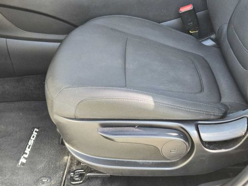Used 2022 Hyundai Tucson SE AWD/4WD image 22