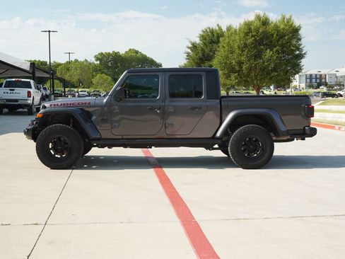 Used 2021 Jeep Gladiator Rubicon AWD/4WD image 2