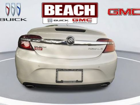 Used 2016 Buick Regal Premium w/ Driver Confidence Package #1 FWD image 4